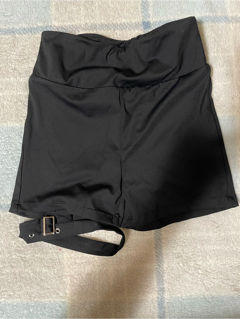 HALARA Black High-Rise Athletic Shorts with leg buckle
